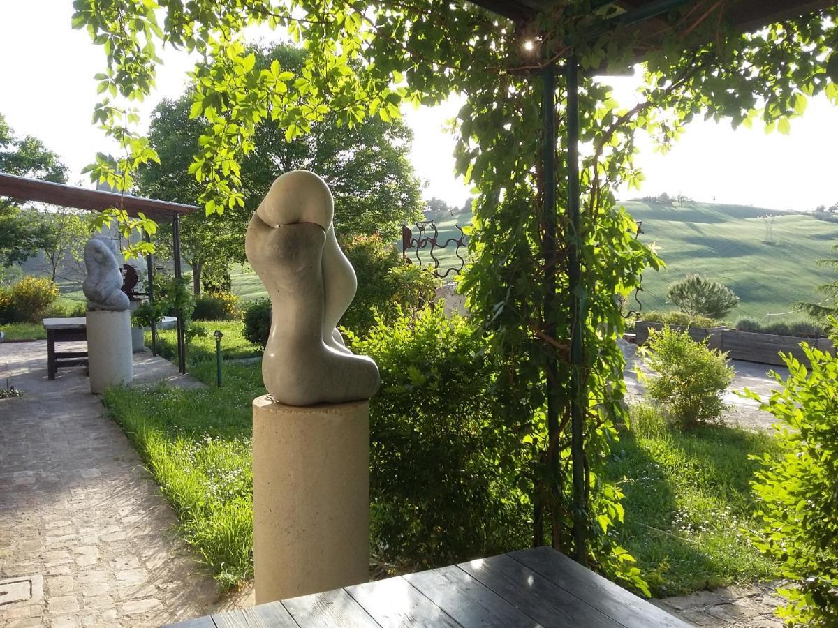 "La Casa Degli Ulivi Art B&B" Trecastelli Exterior photo